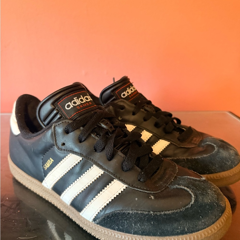 Adidas Samba Men’s Black & White Leather Sneakers